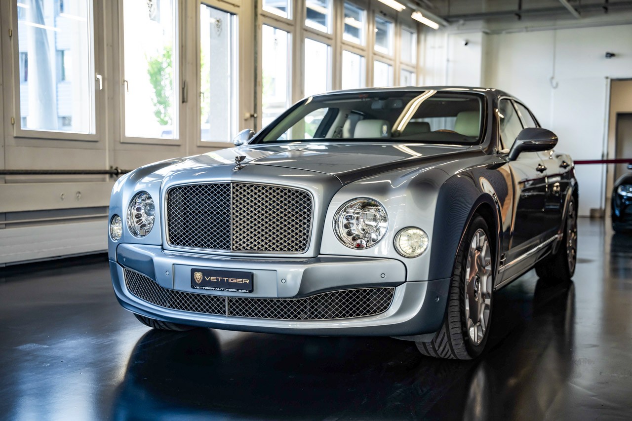 BENTLEY Mulsanne V8-showroom-element-2