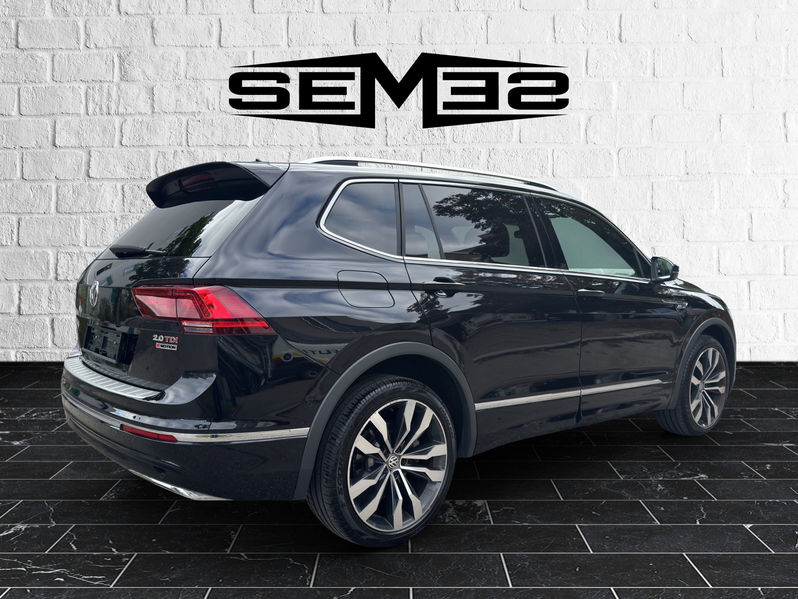 VW Tiguan Allspace 2.0 TDI SCR Highline 4Motion DSG-image-4