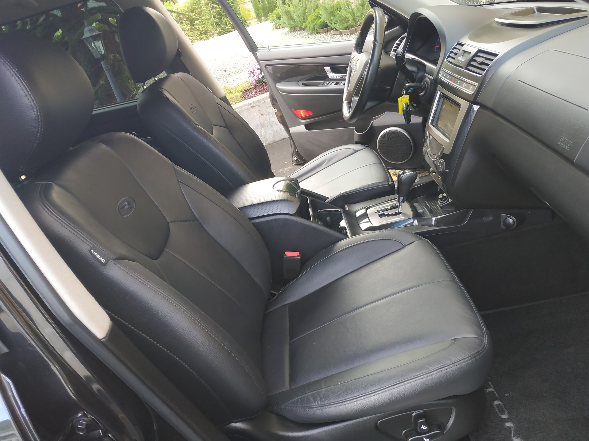 KGM-SsangYong Rexton RX220 e-XDi Executive 4WD Automatic-image-12
