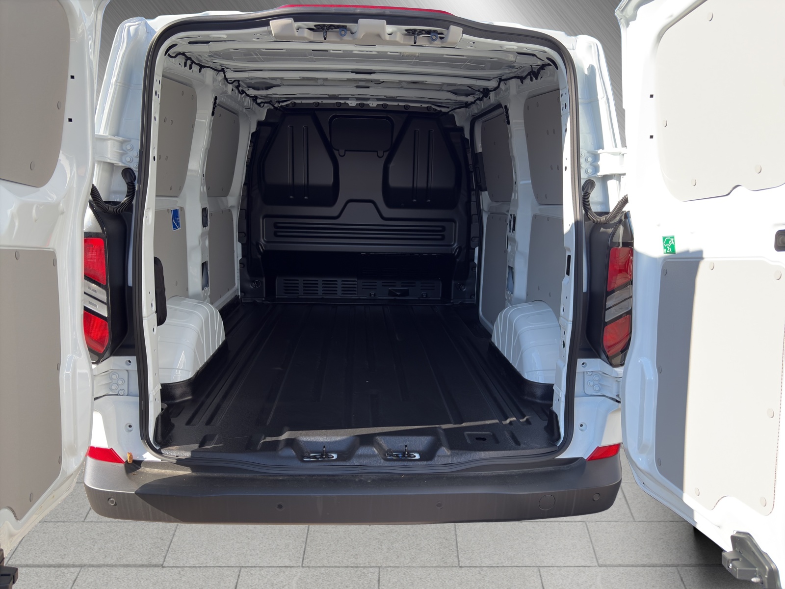 FORD Transit Custom Van 280 L1 2.0 EcoBlue Trend-image-12