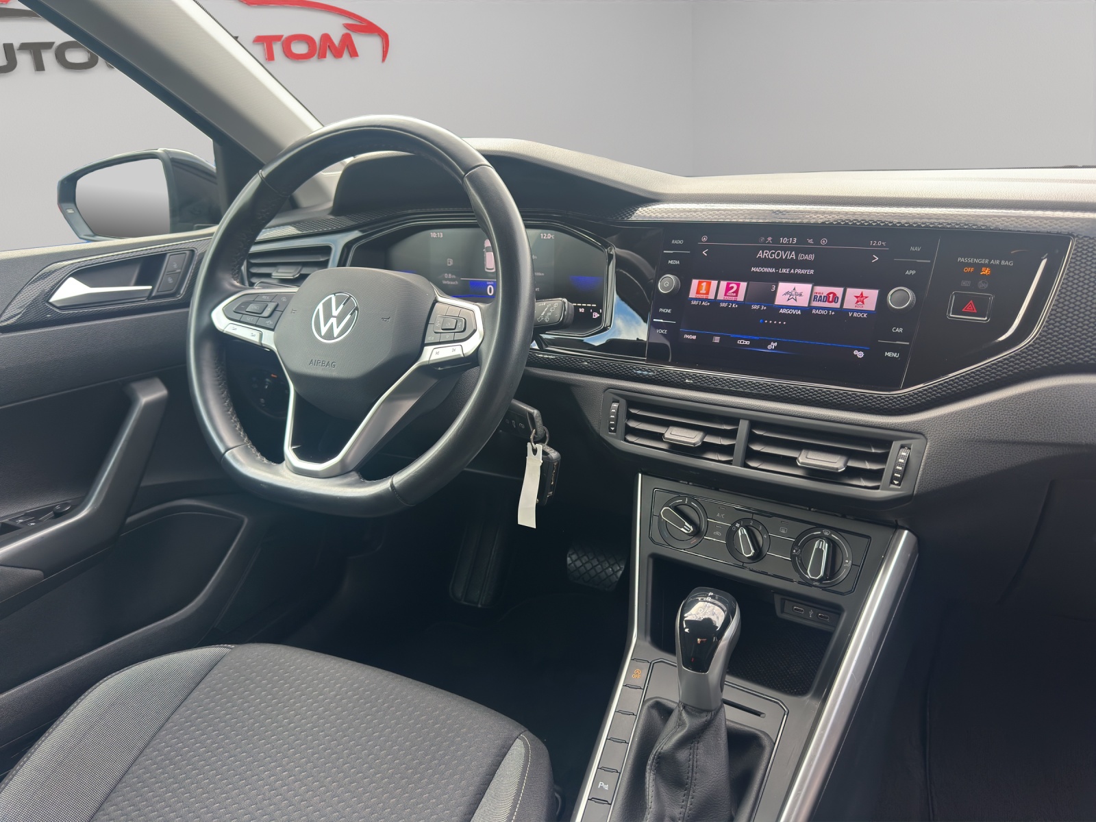 VW Polo 1.0 TSI Life DSG 110PS-image-11