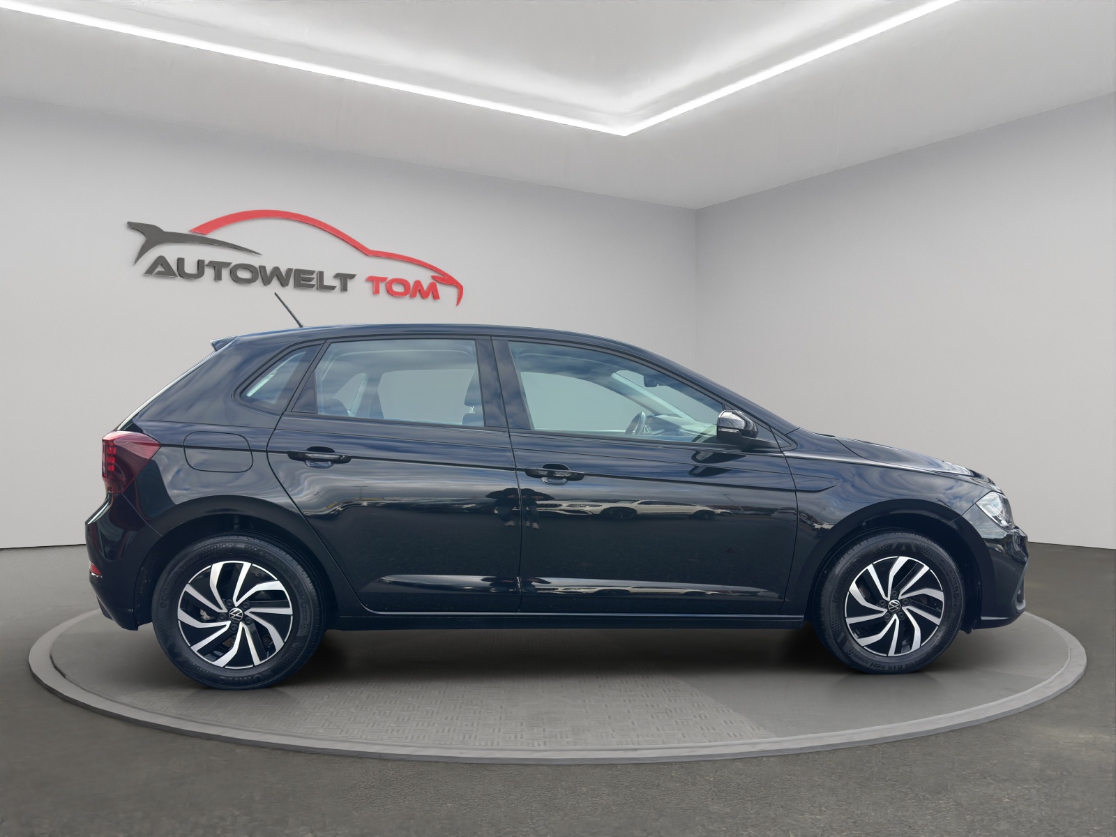 VW Polo 1.0 TSI Life DSG 110PS-image-5