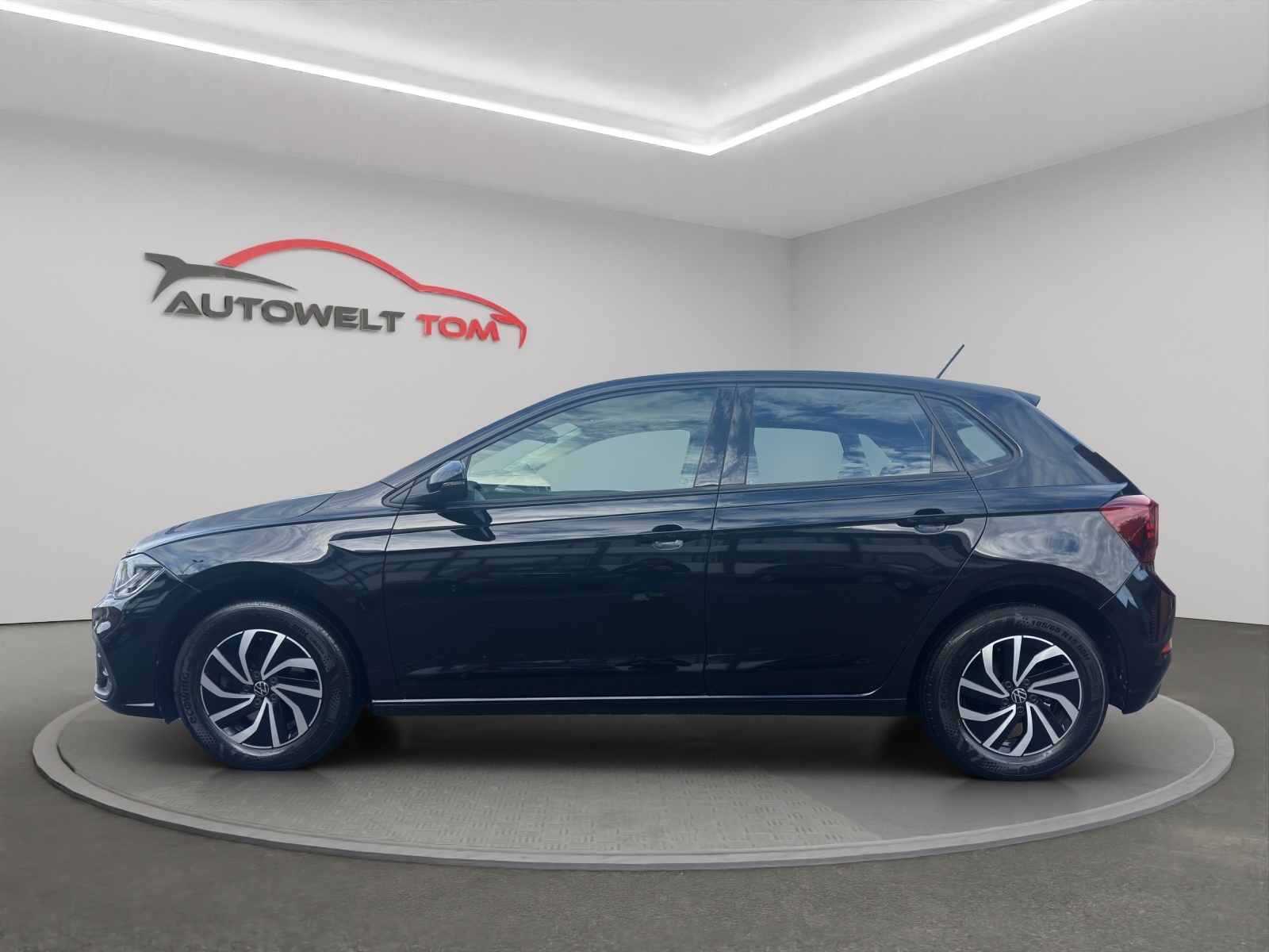 VW Polo 1.0 TSI Life DSG 110PS-image-1