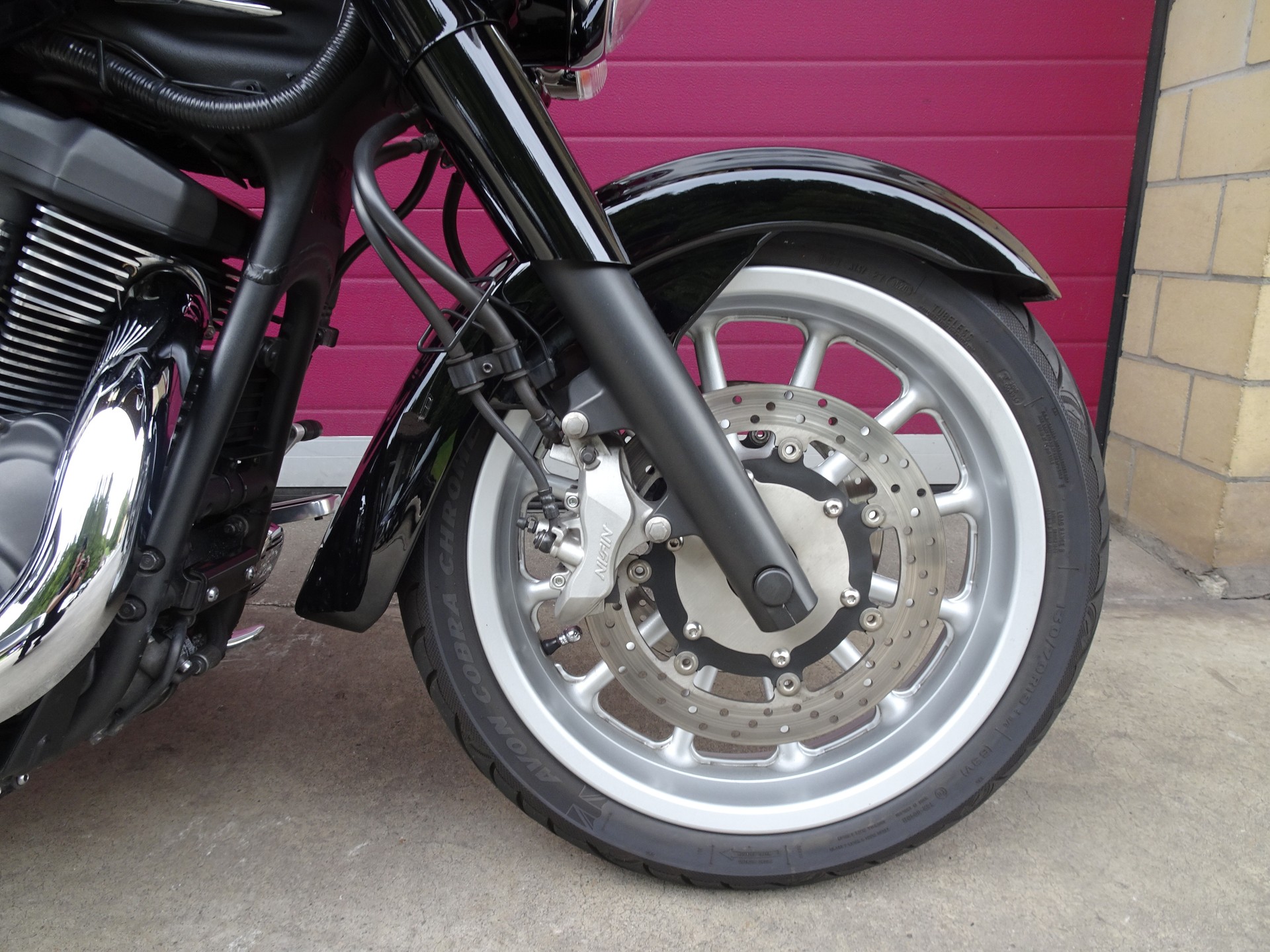 YAMAHA XV 1900 A Midnight Star-showroom-element-1