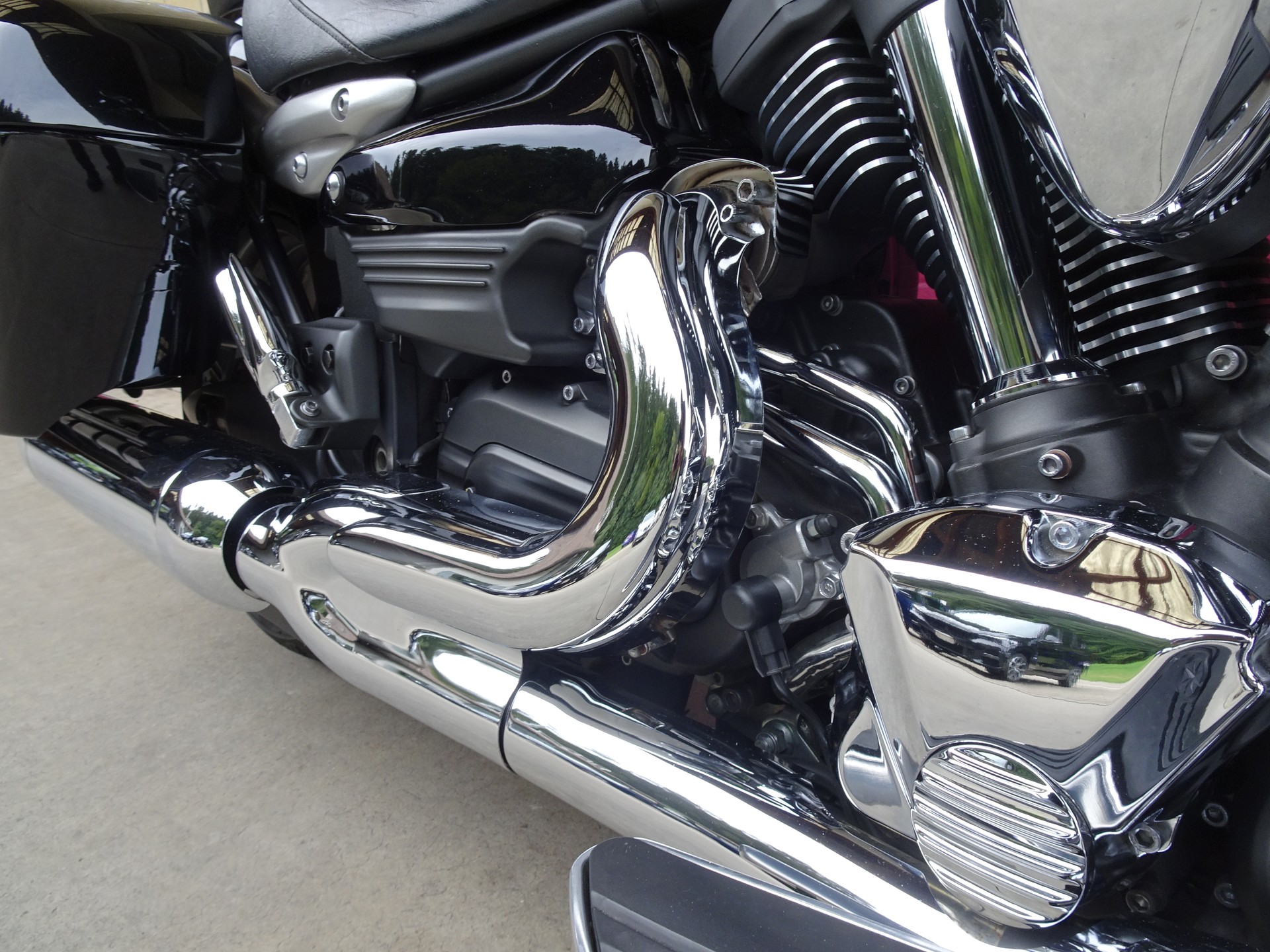 YAMAHA XV 1900 A Midnight Star-image-13