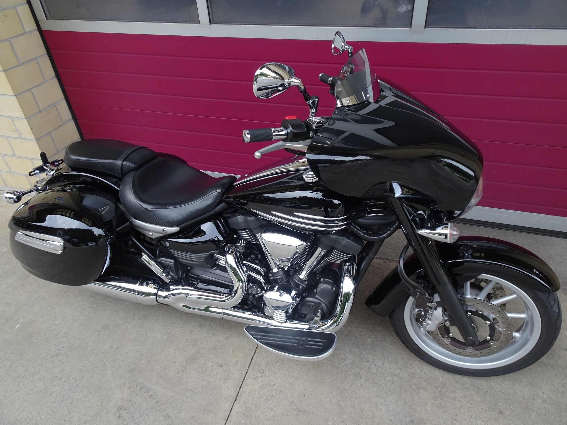YAMAHA XV 1900 A Midnight Star-image-15
