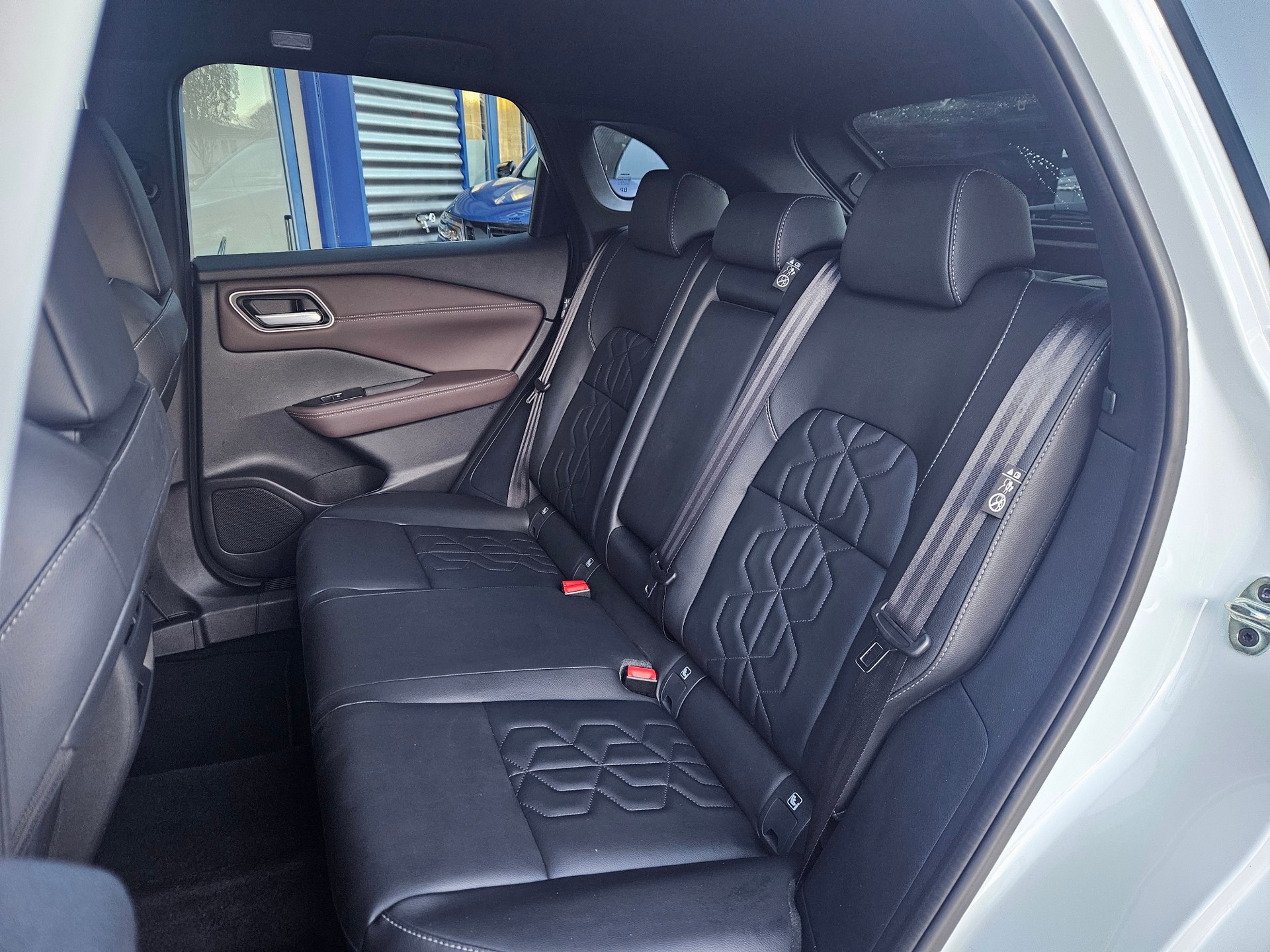 NISSAN Qashqai 1.3 DIG-T MHEV Tekna Xtronic 4x4-image-7