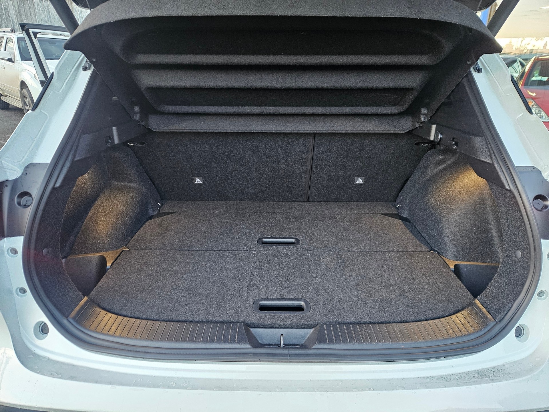 NISSAN Qashqai 1.3 DIG-T MHEV Tekna Xtronic 4x4-image-8
