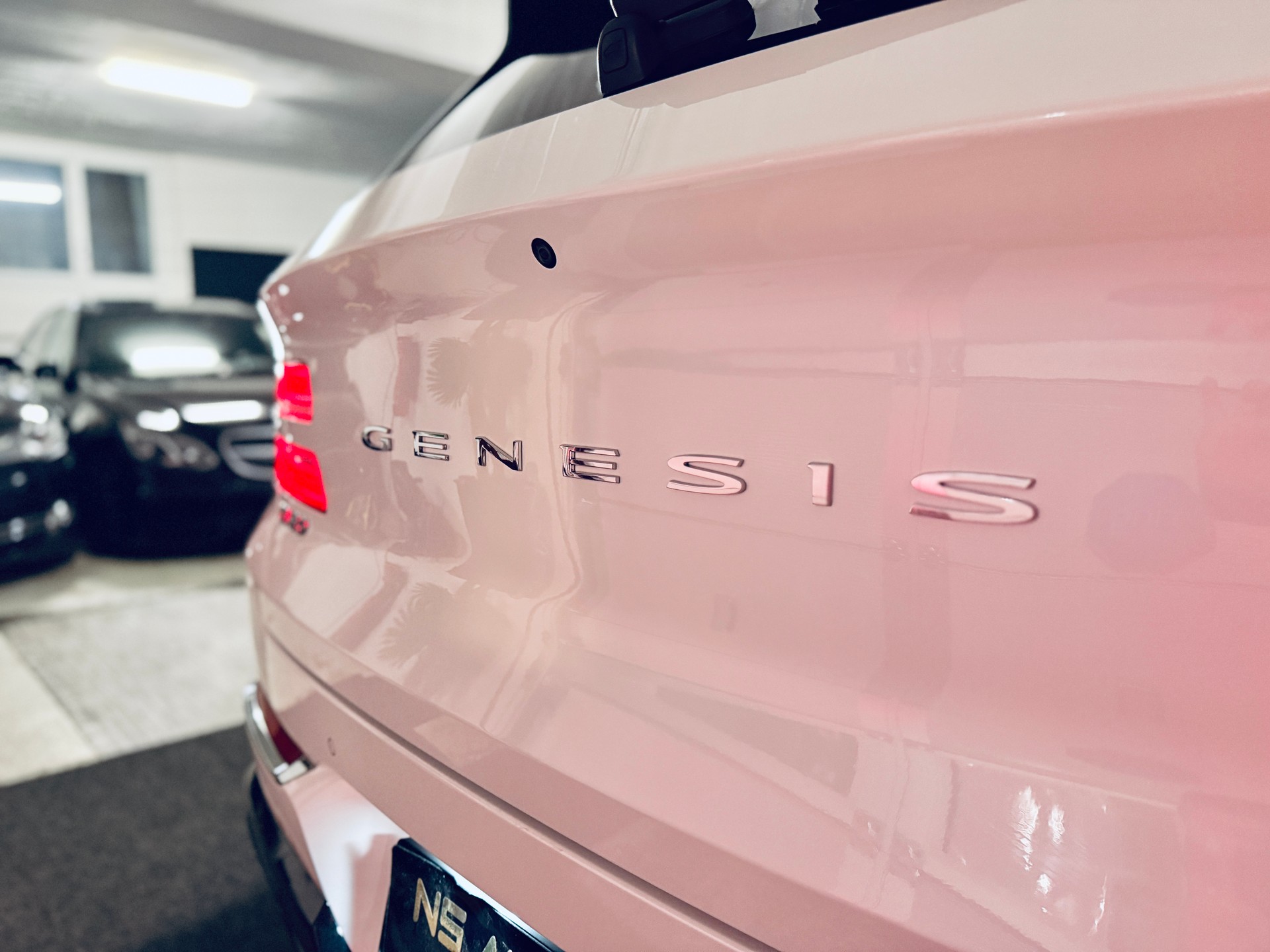 GENESIS GV80 3.0 CRDI Luxus 7 Seater AT8 AWD-image-8