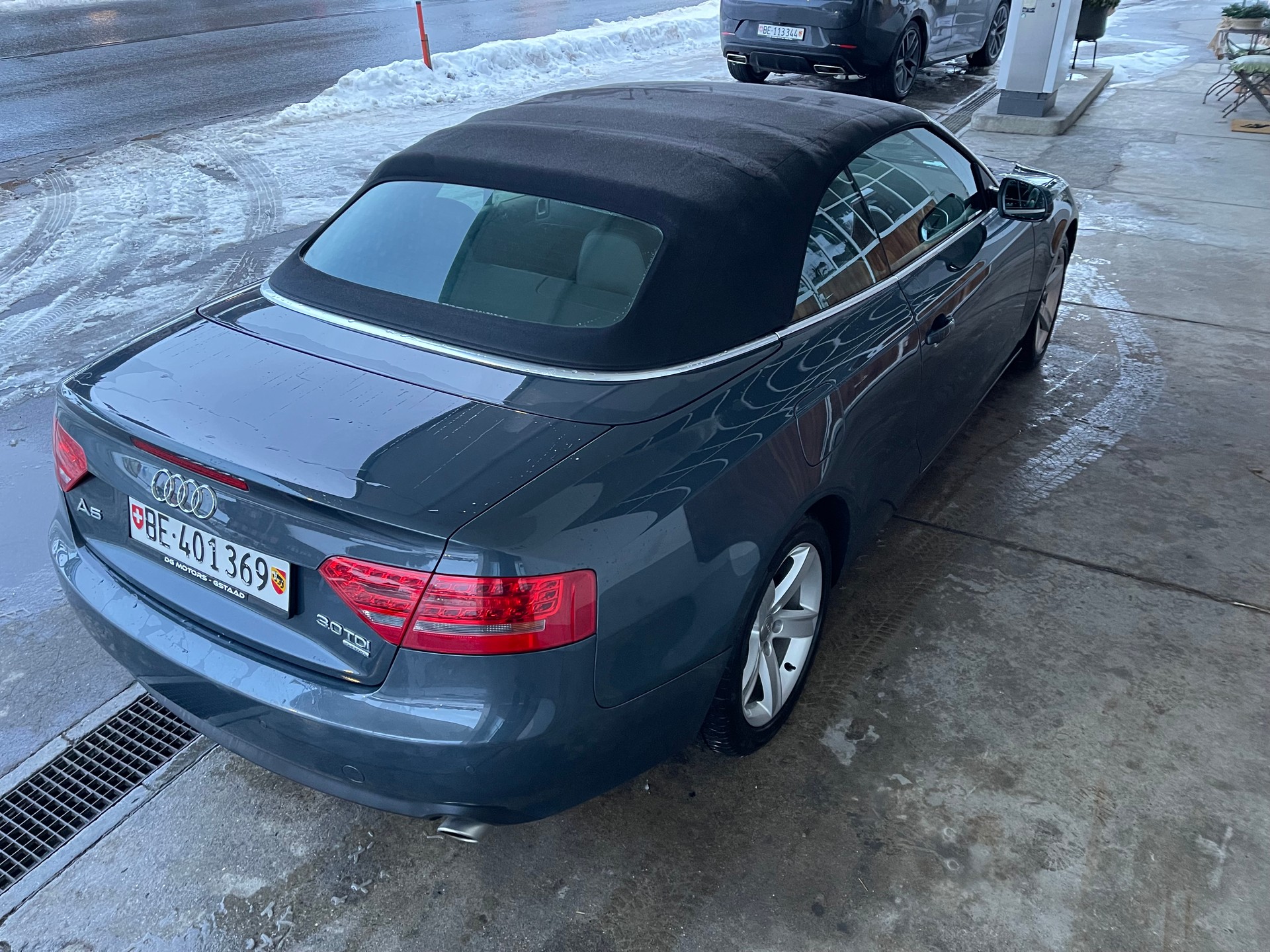 AUDI A5 Cabriolet 3.0 TDI quattro S-tronic-image-3