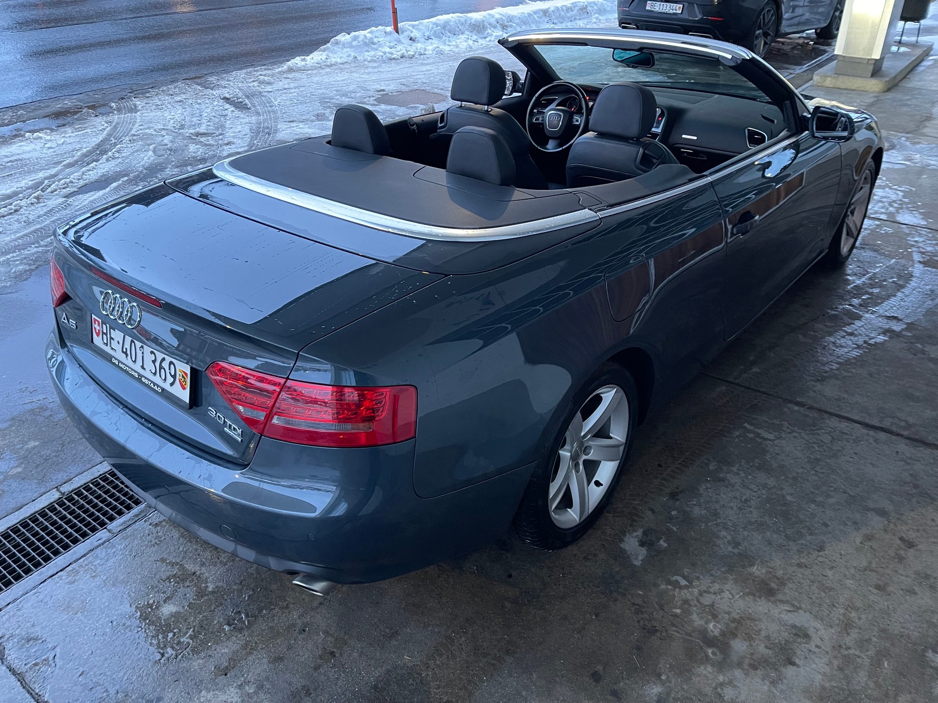 AUDI A5 Cabriolet 3.0 TDI quattro S-tronic-image-10