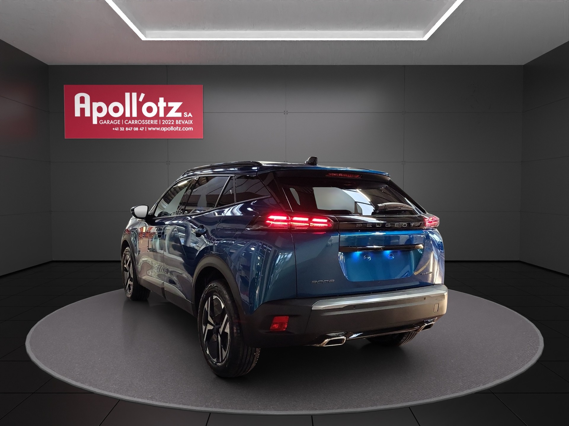 PEUGEOT 2008 1.2 MHEV Allure-showroom-element-2