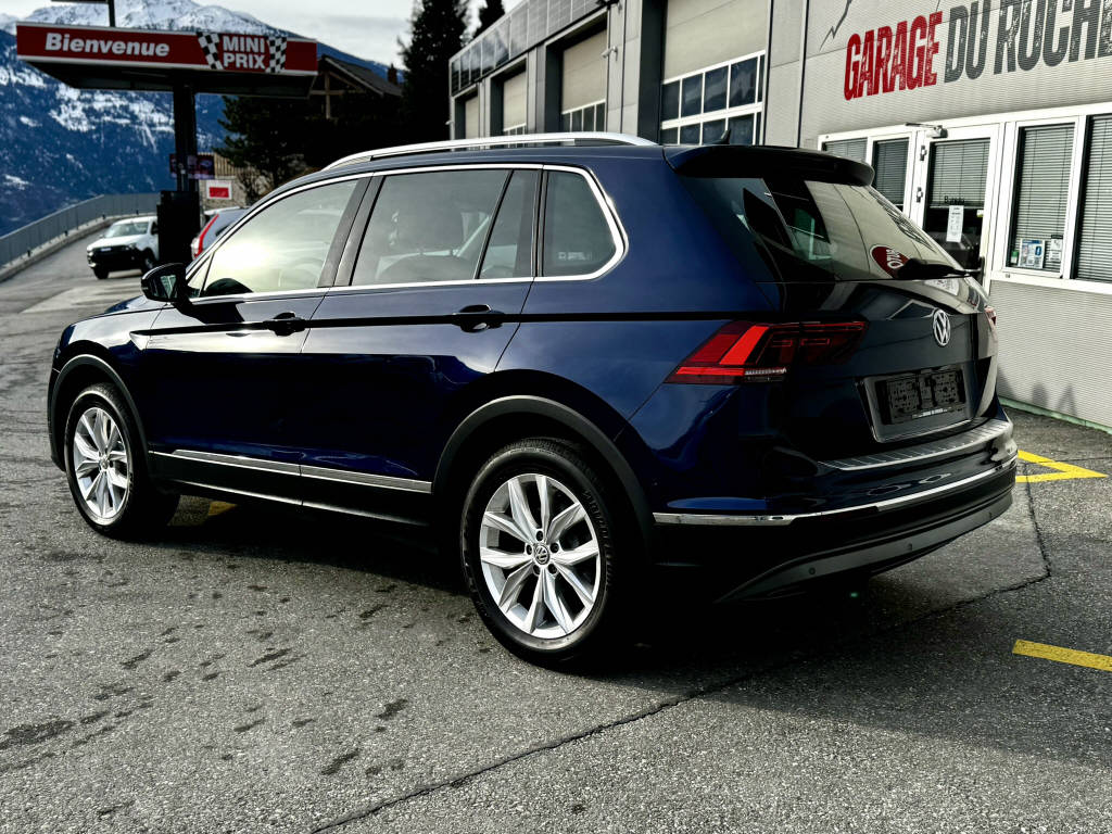 VW Tiguan 2.0 TSI BlueMT Highline DSG-showroom-element-1