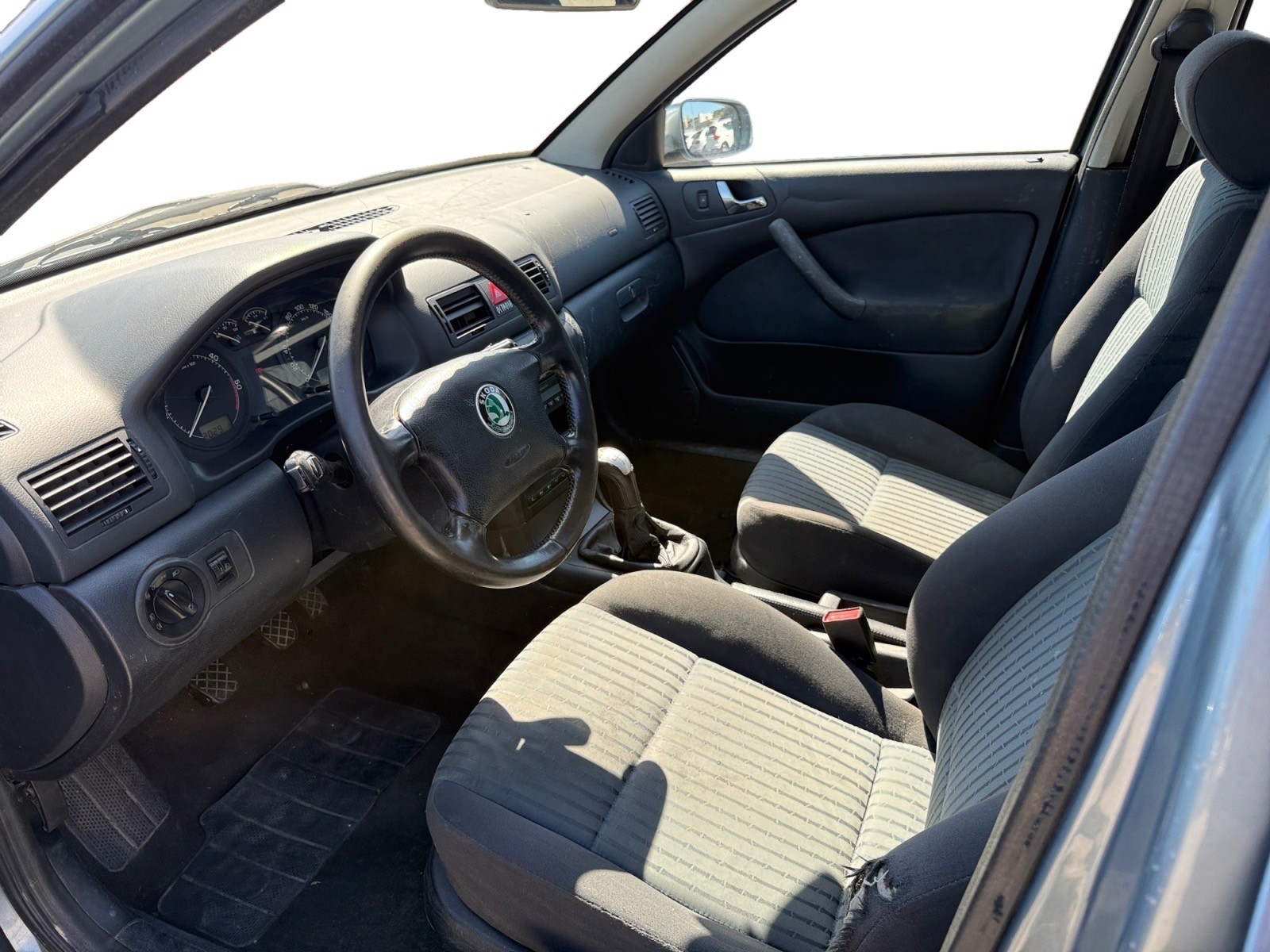 SKODA Octavia 1.9 TDI Tour 4x4-image-8