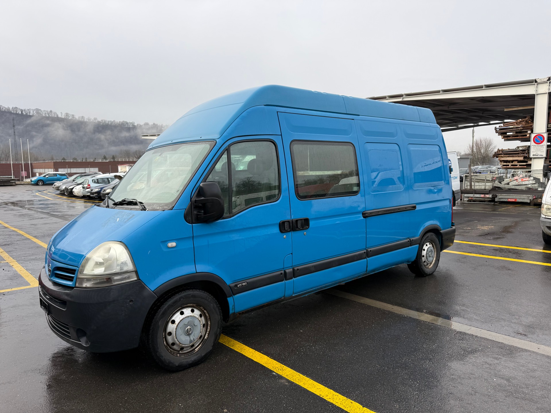 NISSAN Interstar 35 2.5dCi 150 Comfort-image-6