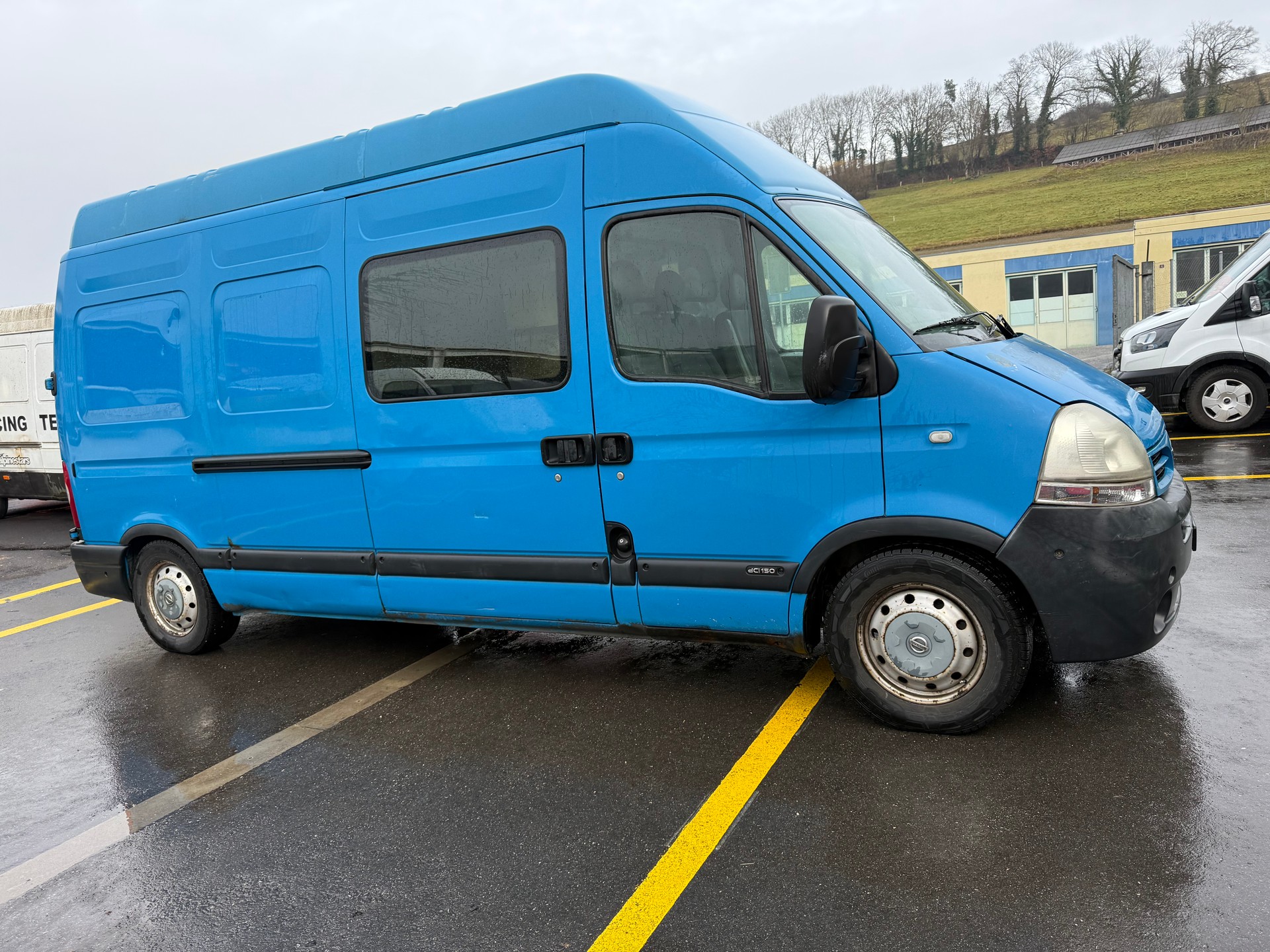 NISSAN Interstar 35 2.5dCi 150 Comfort-showroom-element-2