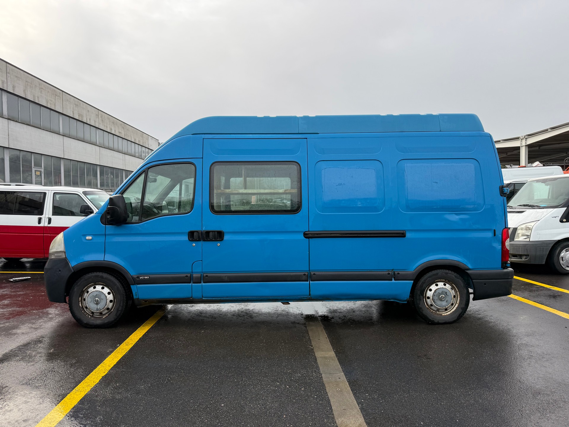 NISSAN Interstar 35 2.5dCi 150 Comfort-image-7