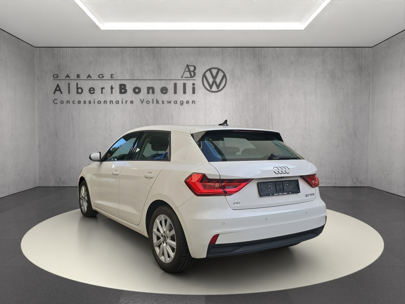 AUDI A1 Sportback 30 TFSI Attraction S-tronic-showroom-element-1
