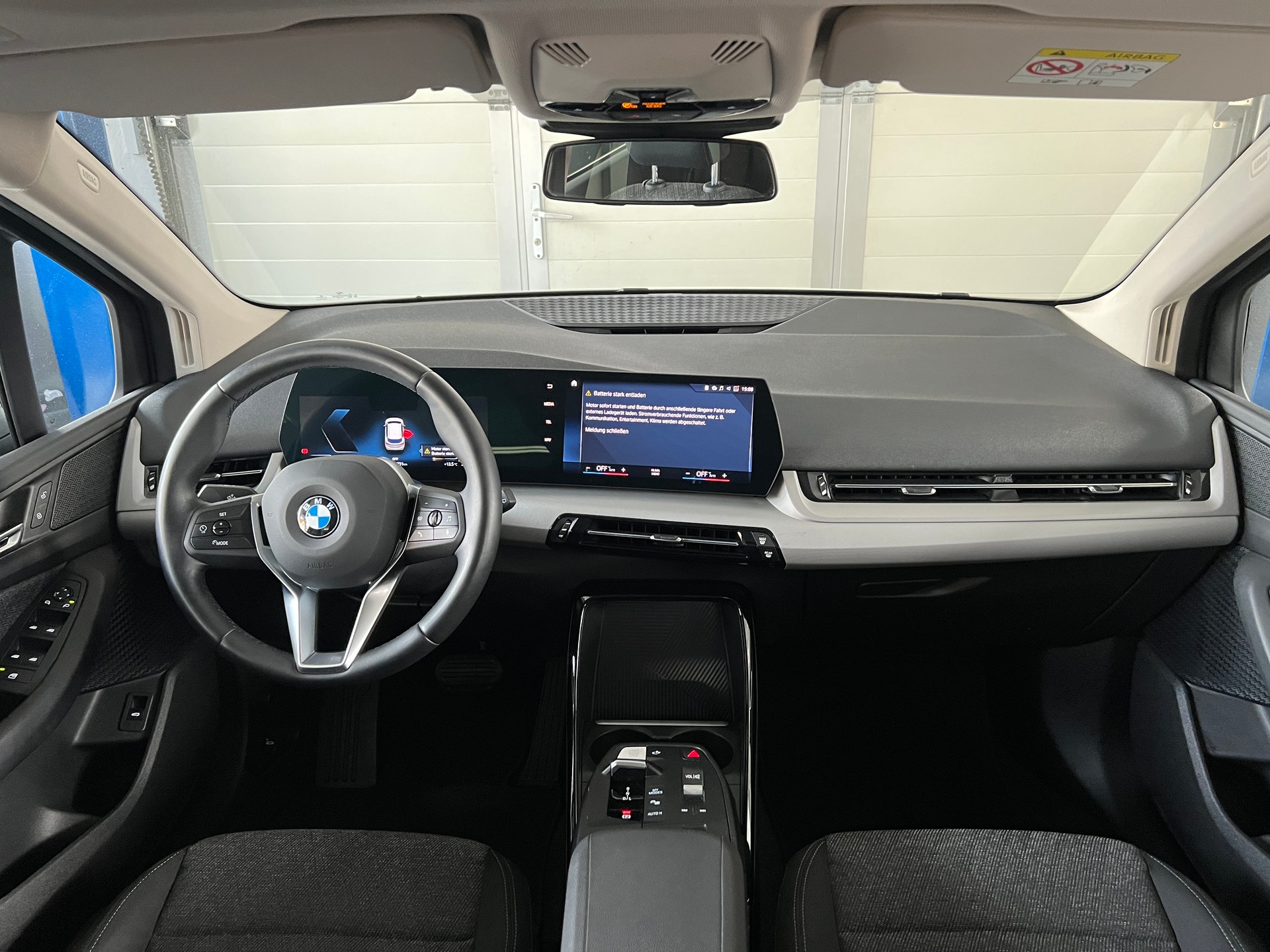 BMW 218d Active Tourer DKG-image-8