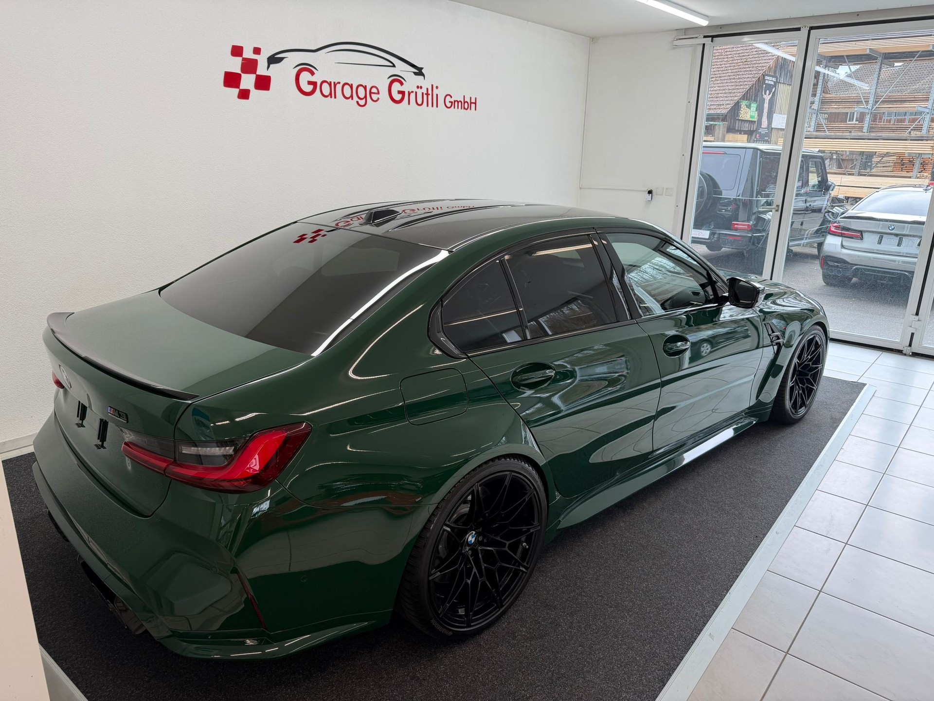 BMW M3 Competition M xDrive-image-7