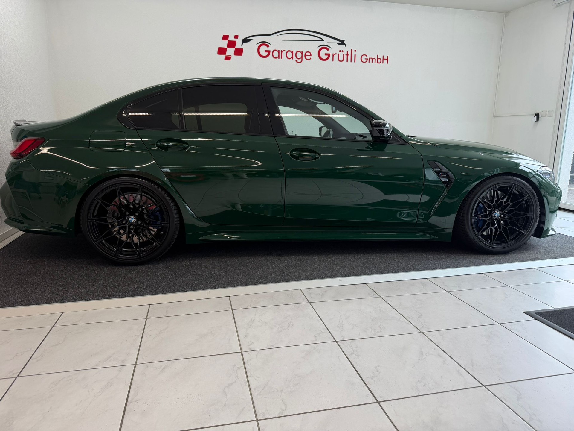 BMW M3 Competition M xDrive-image-5