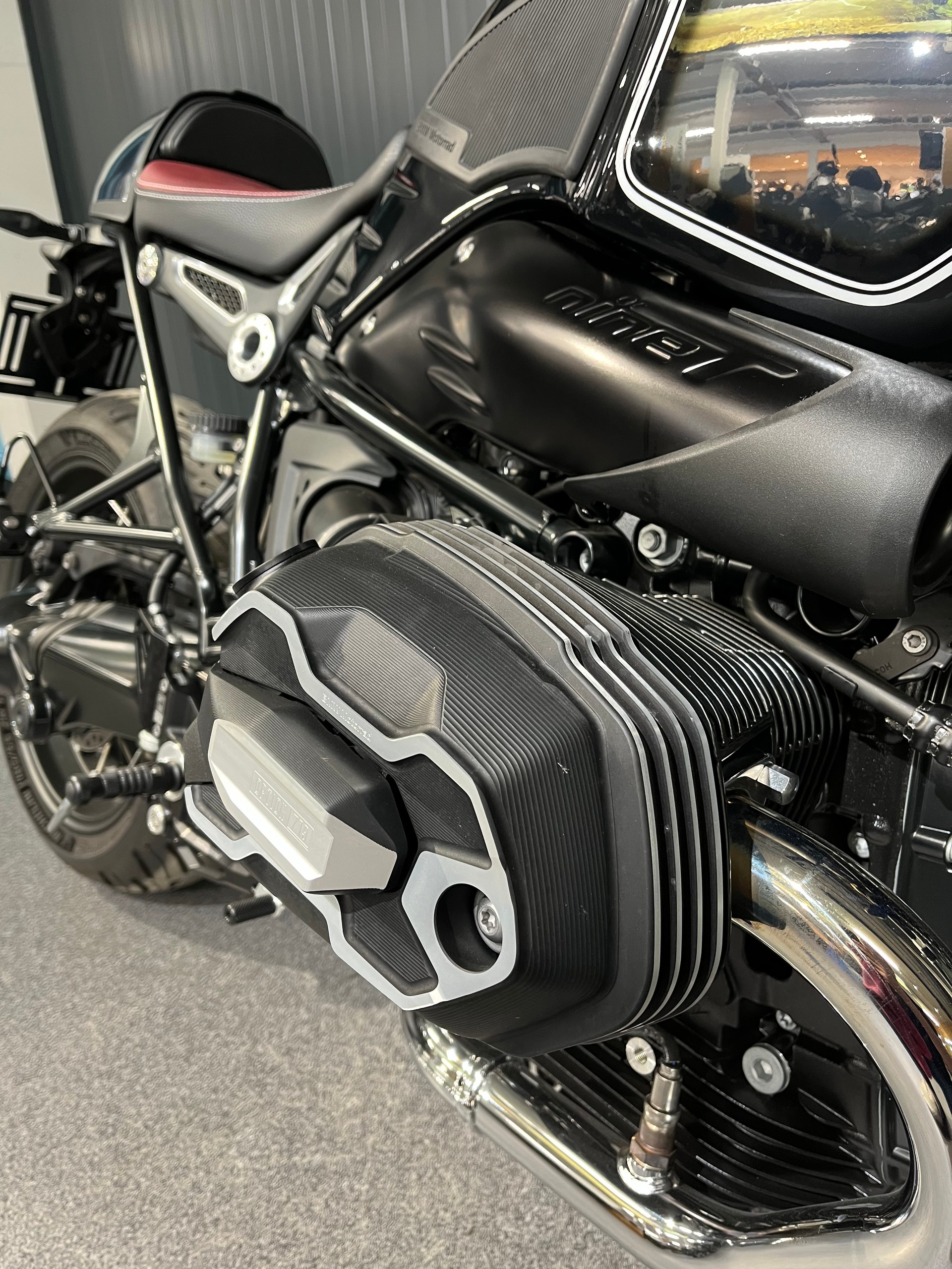 BMW R nineT 100 Years - nur 650km!-image-5