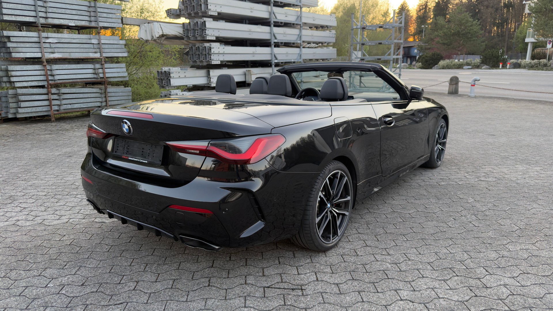 BMW M440i xDrive 48V Cabriolet Steptronic-image-19