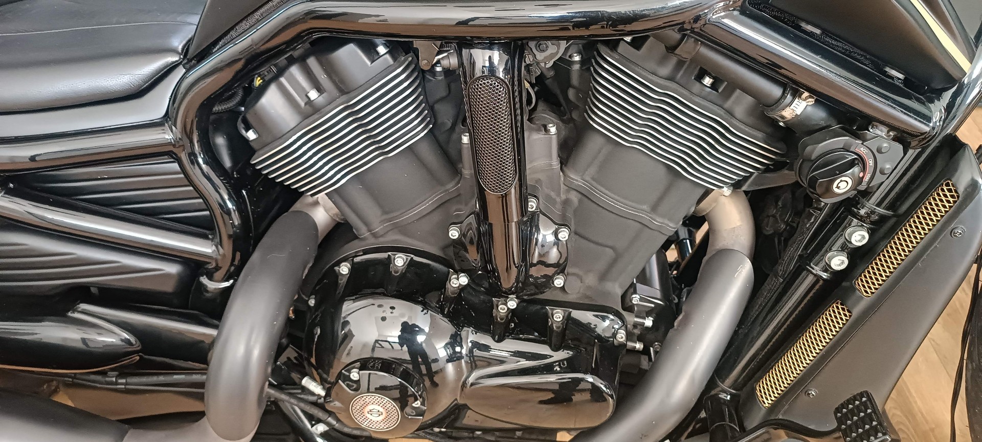HARLEY-DAVIDSON VRSCDX Night Rod Special ABS-image-3
