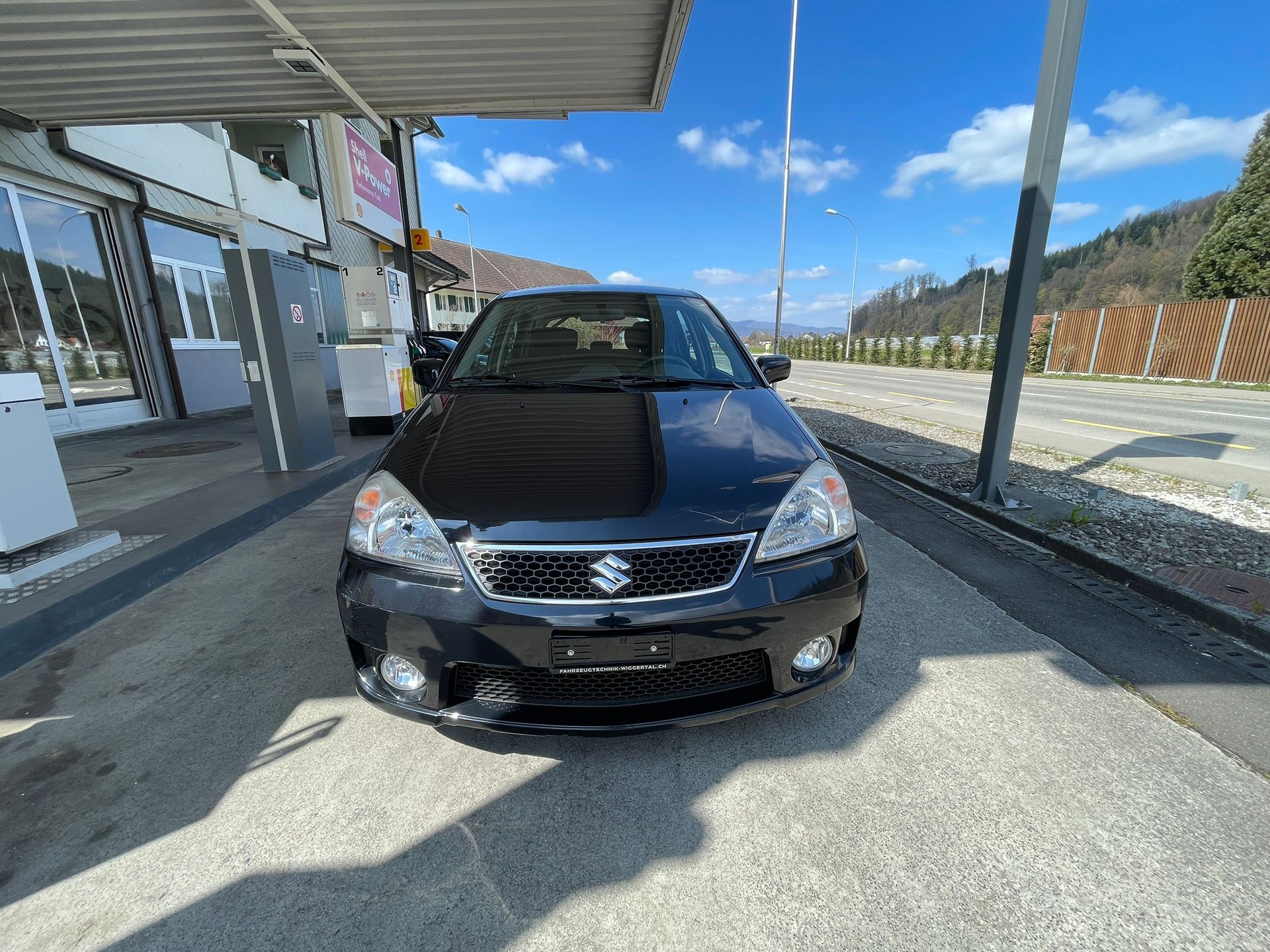 SUZUKI Liana 1.6 16V Sport Limited Edition 4WD Automatic-image-7