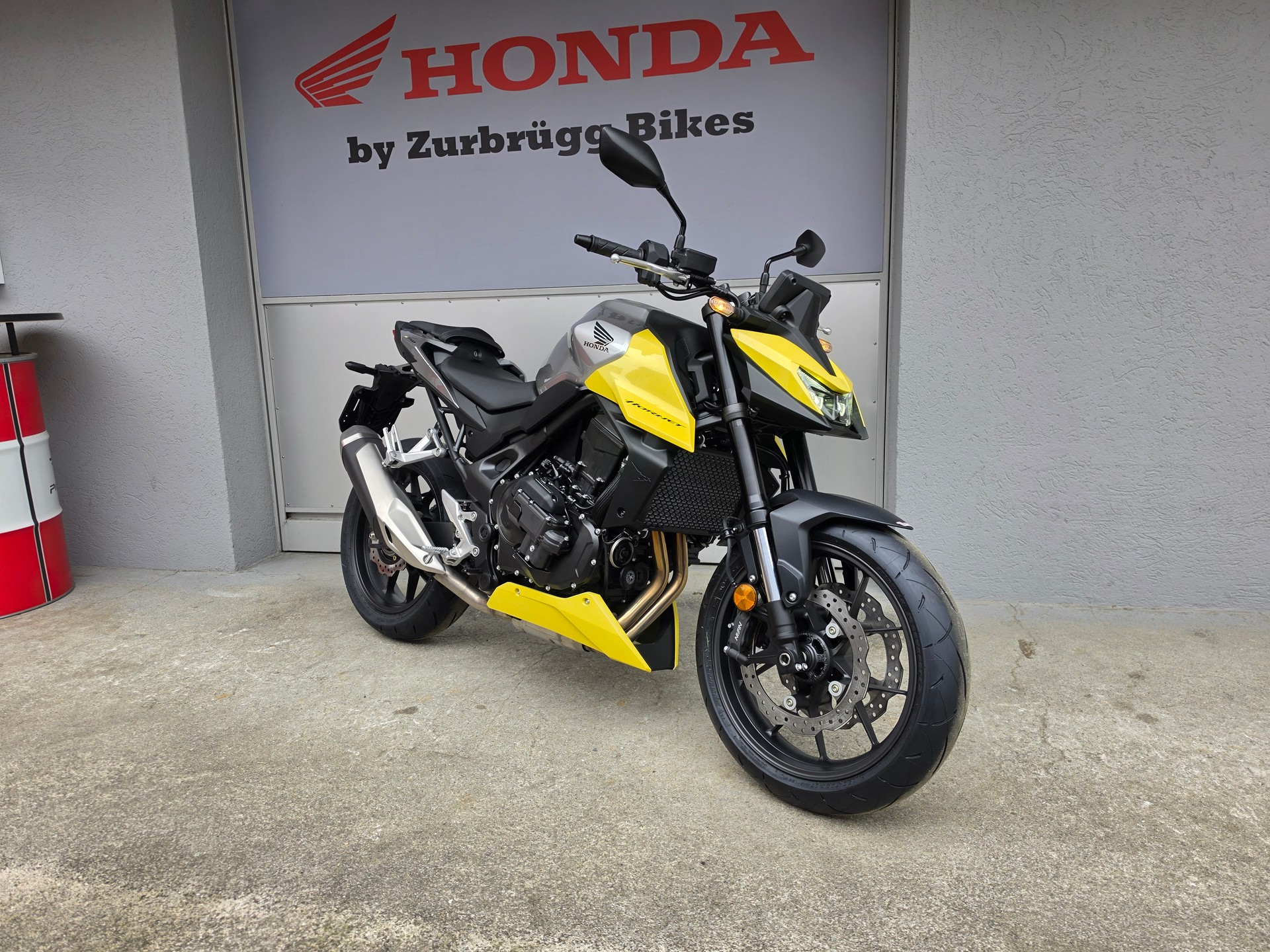 HONDA CB 750 Hornet E-clutch-image-0