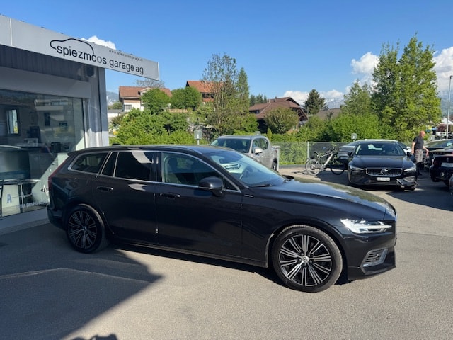 VOLVO V60 2.0 T6 TE Inscription eAWD-image-1