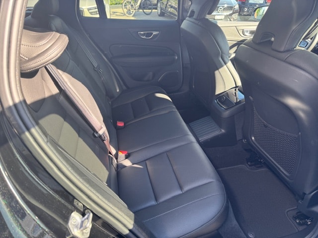 VOLVO V60 2.0 T6 TE Inscription eAWD-image-12
