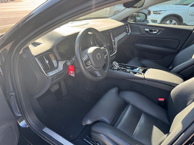 VOLVO V60 2.0 T6 TE Inscription eAWD-image-8