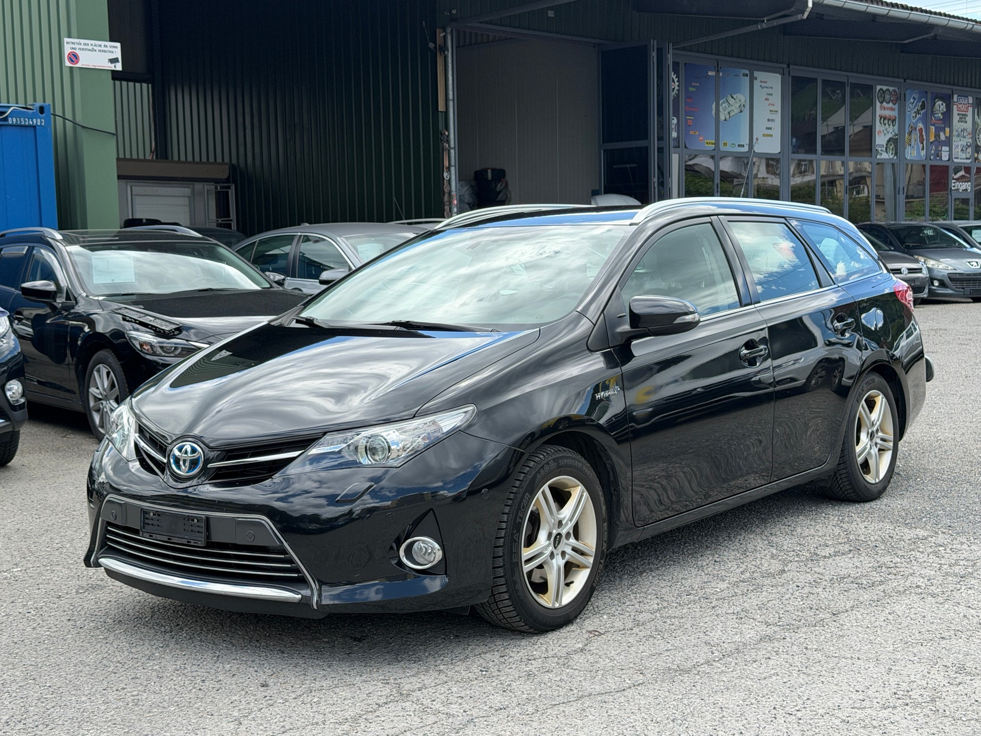 TOYOTA Auris Touring Sports 1.8 16V HSD Linea Sol-image-1