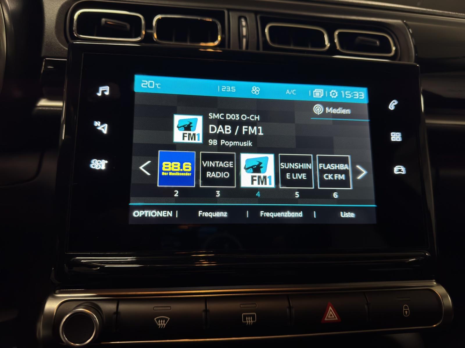 CITROEN C3 1.2 PureTech Shine-image-8