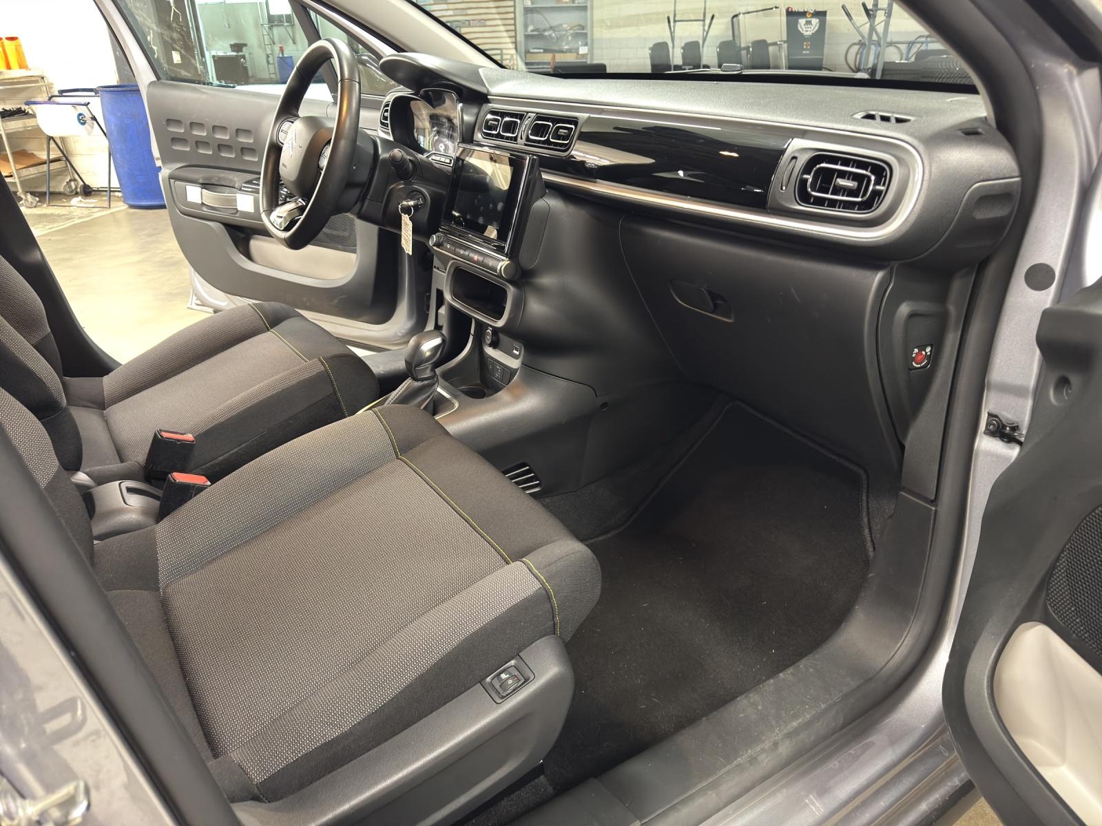 CITROEN C3 1.2 PureTech Shine-image-20