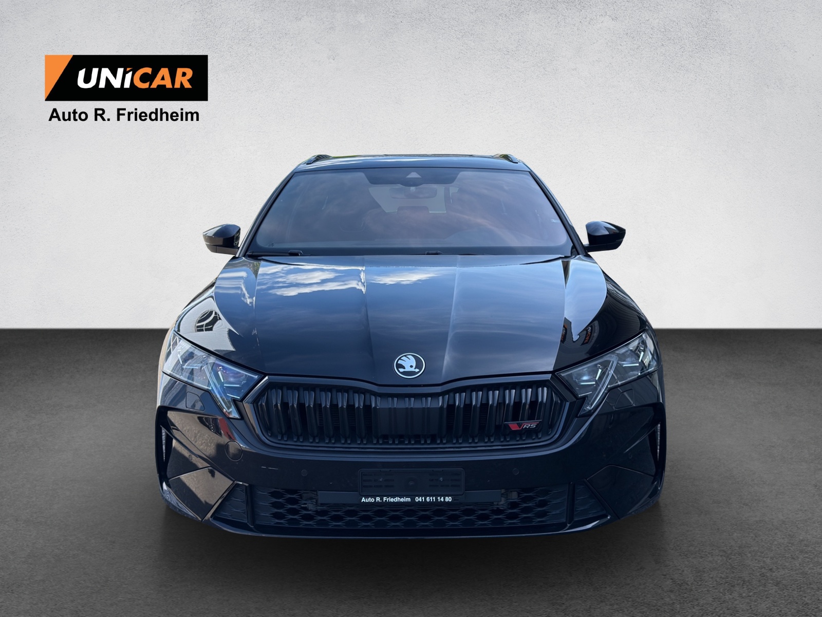 SKODA Octavia Combi 2.0 TSI DSG RS-showroom-element-1