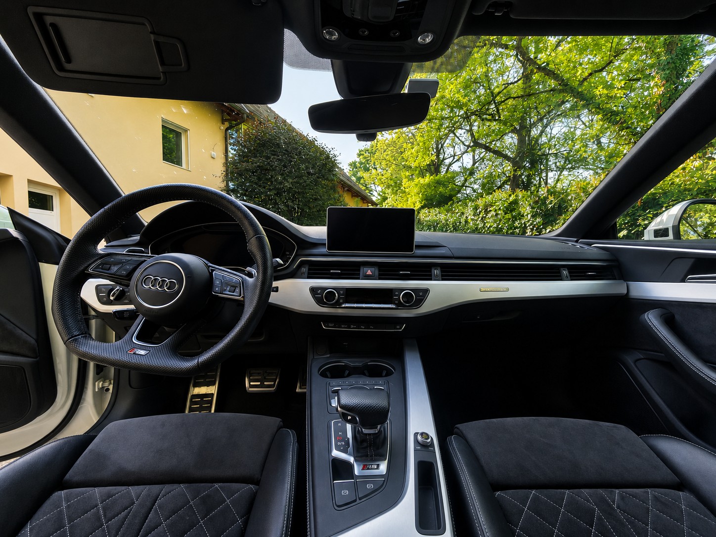 AUDI 2.9 V6 TFSI quattro T-Tronic-image-4