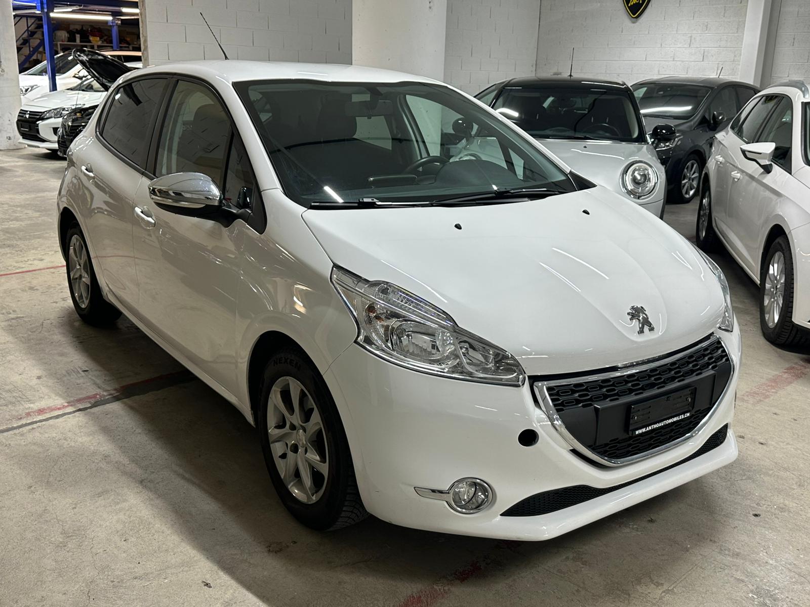 PEUGEOT 208 1.2 VTI Access-image-1