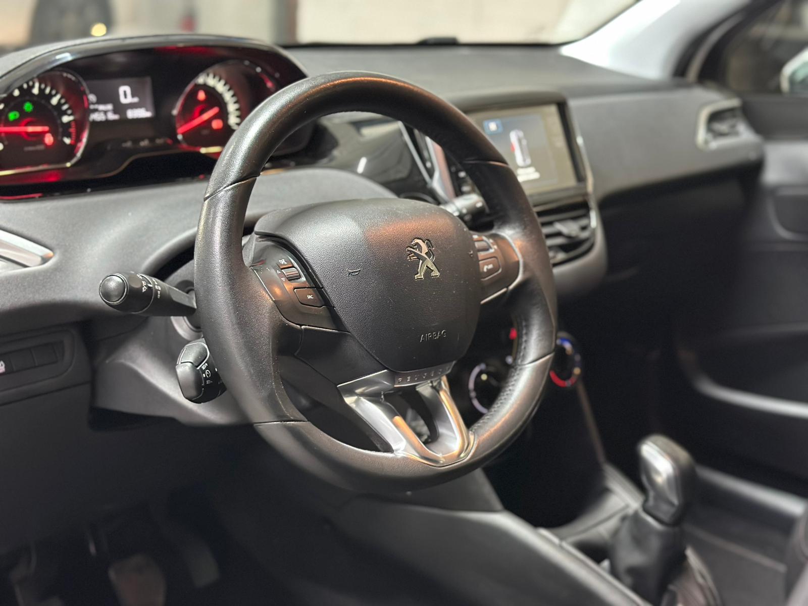 PEUGEOT 208 1.2 VTI Access-image-11