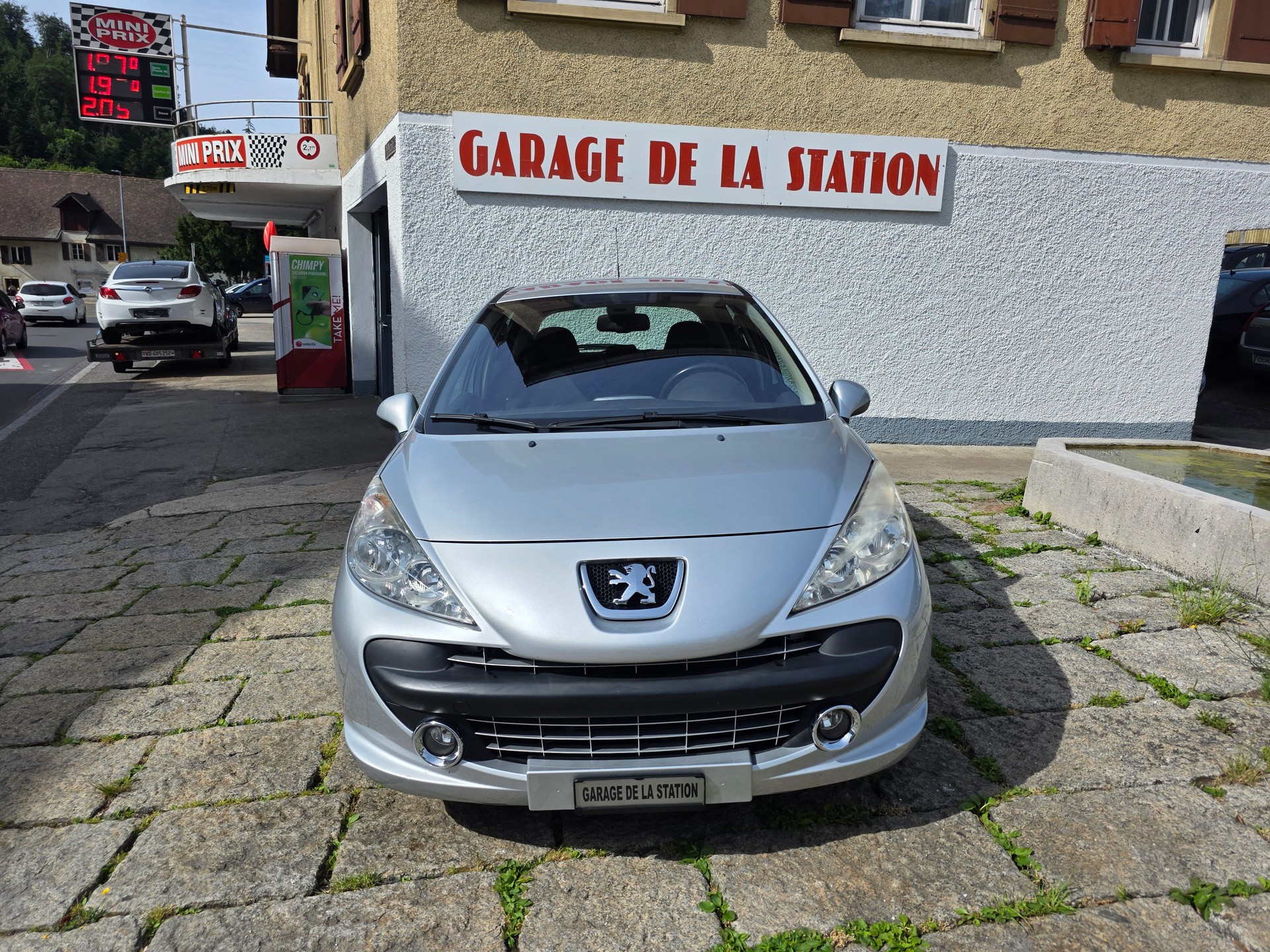 PEUGEOT 207 1.6 16V Turbo GT 150-image-1