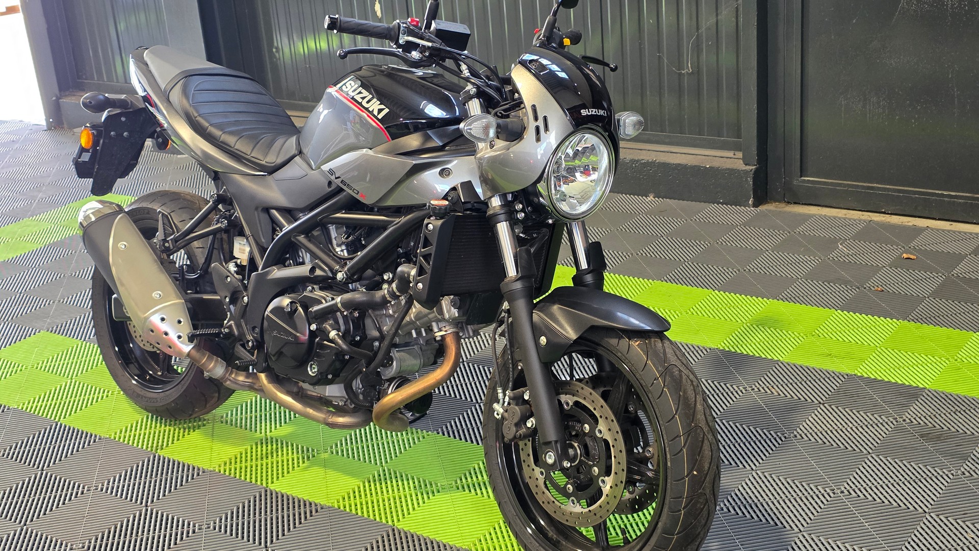 SUZUKI SV 650 XA ABS L8-image-1