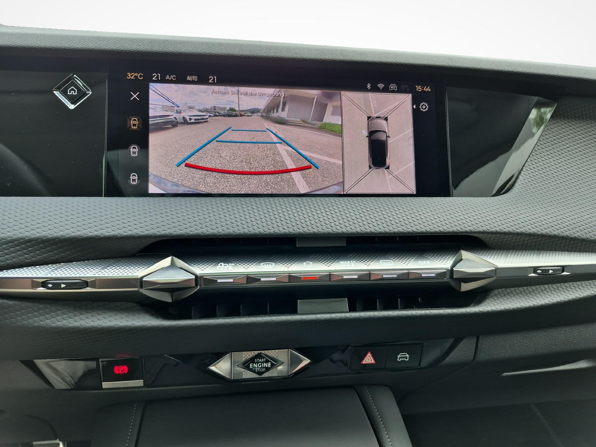 DS AUTOMOBILES 4 1.6 PureTech Rivoli-image-14