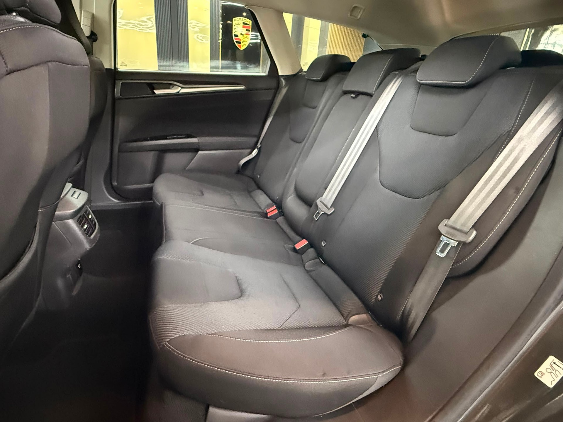 FORD Mondeo 2.0 TDCi Titanium PowerShift-image-14