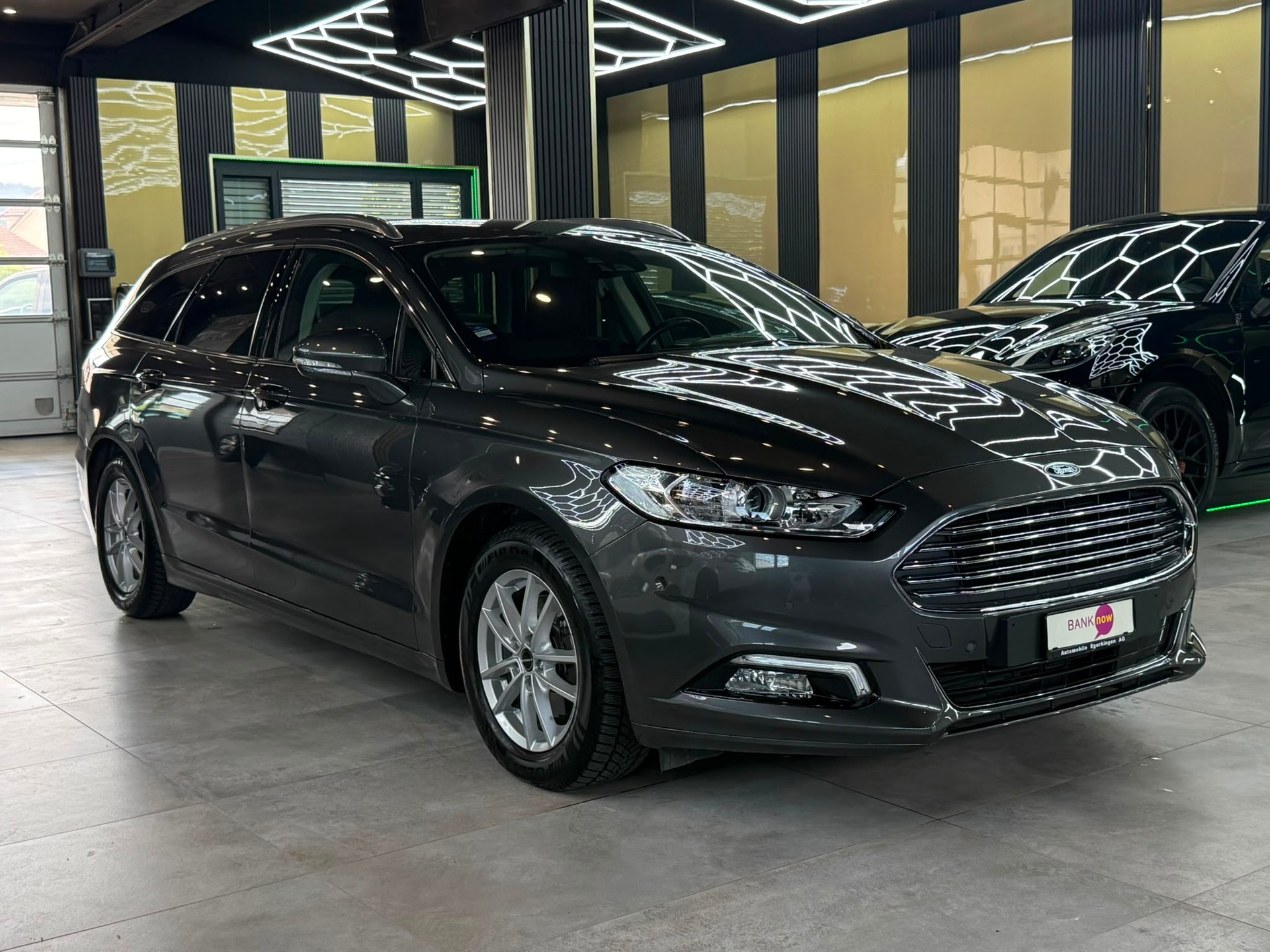 FORD Mondeo 2.0 TDCi Titanium PowerShift-showroom-element-2