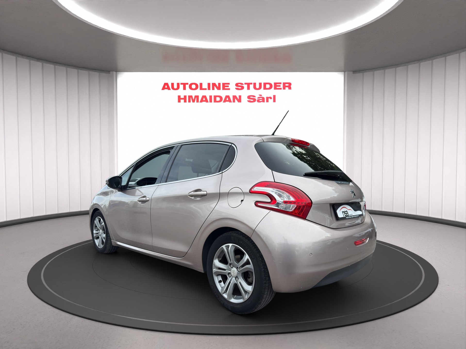PEUGEOT 208 1.6 VTI Allure-image-1
