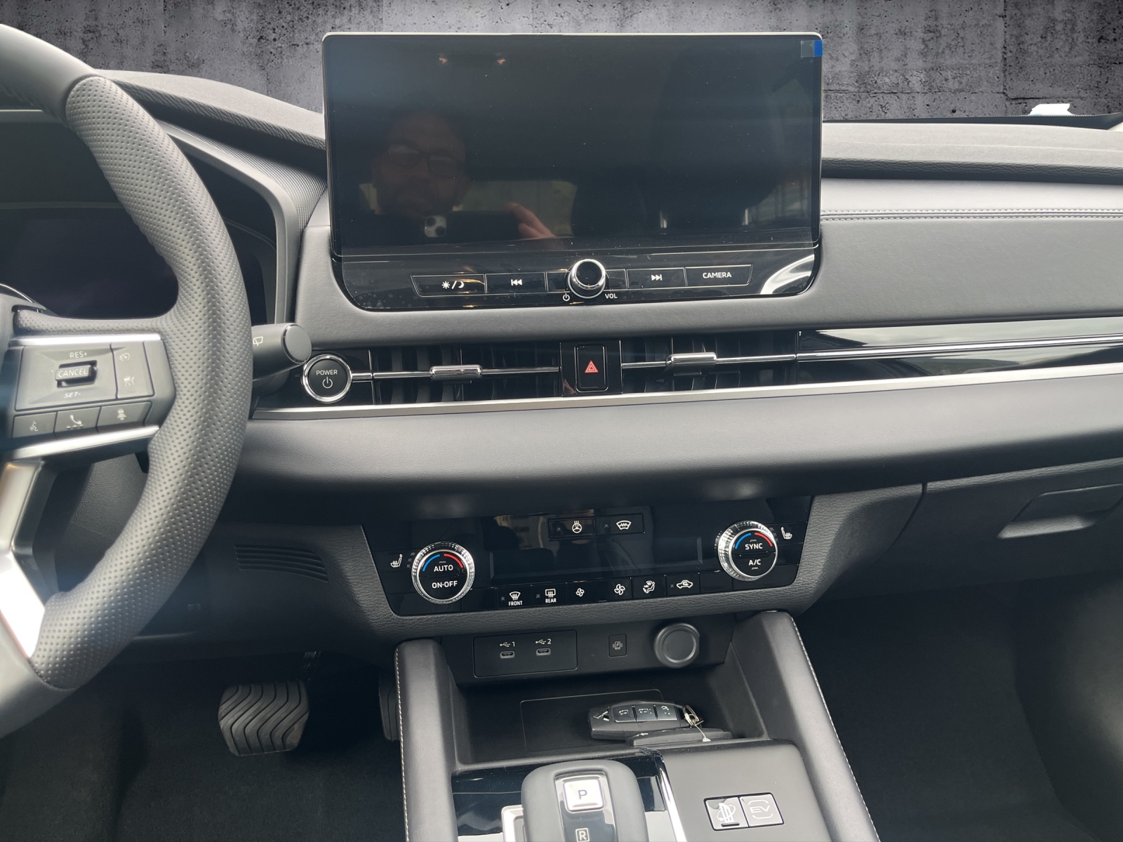 MITSUBISHI Outlander 2.4 PHEV Intense 4x4-image-11