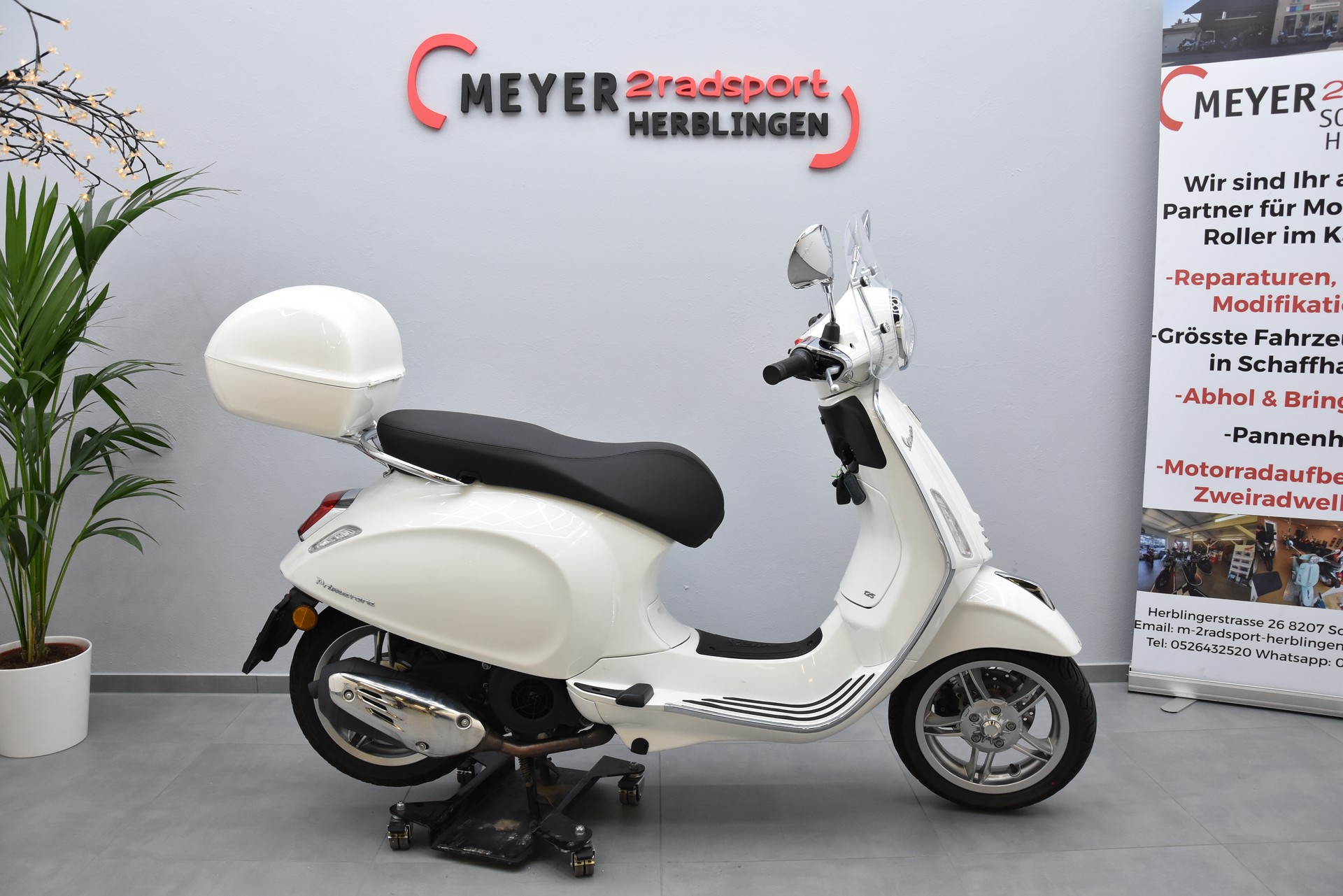 PIAGGIO Vespa 125 Primavera-image-1