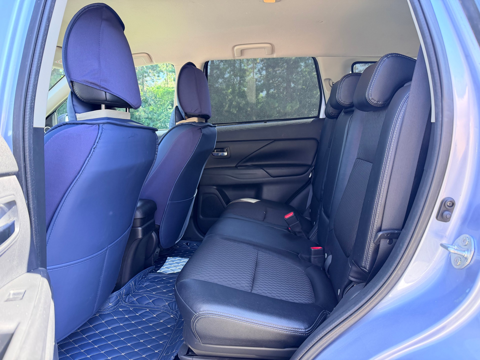 MITSUBISHI Outlander 2.0 PHEV Intense-image-11
