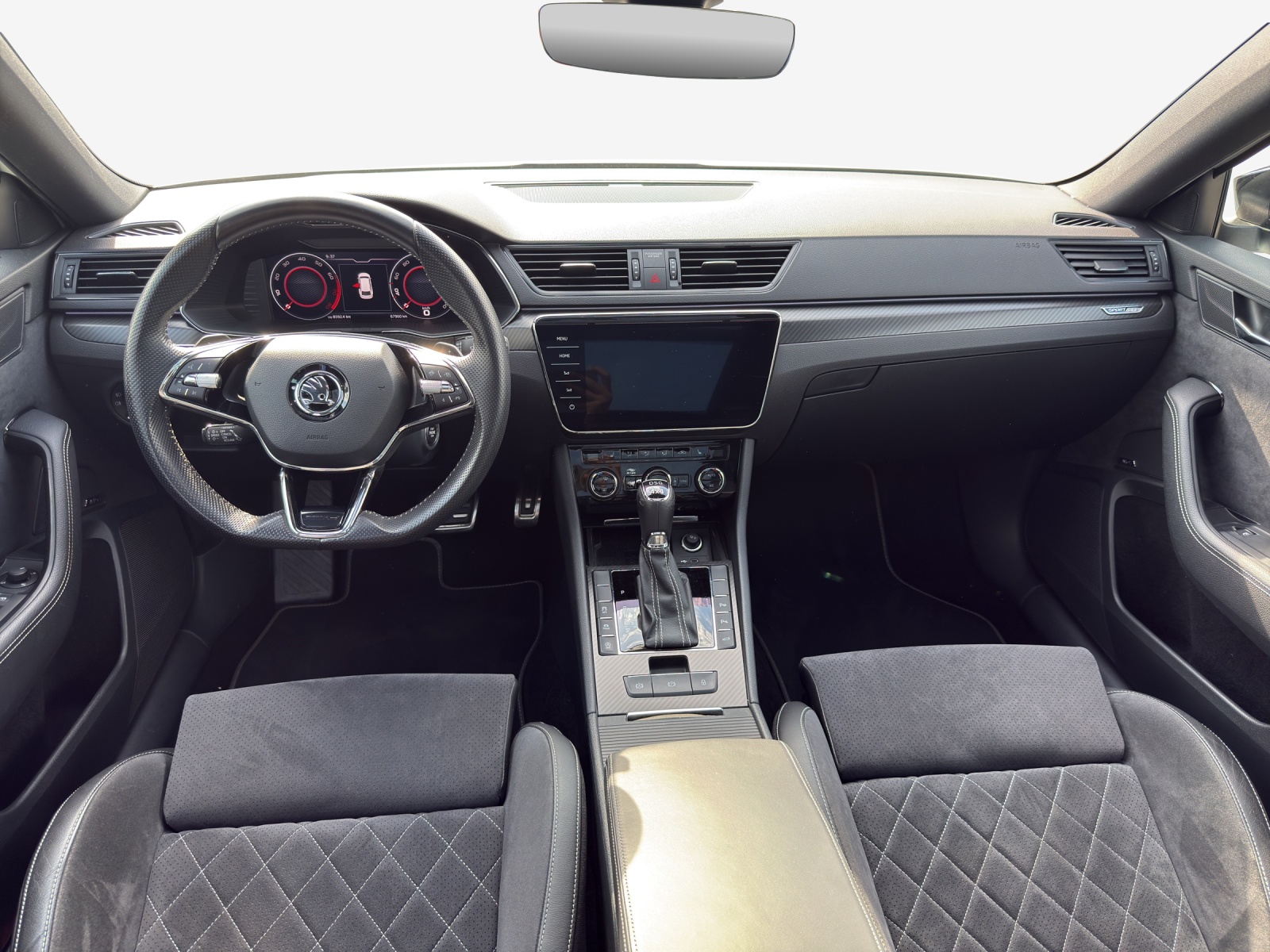 SKODA Superb Combi 2.0 TSI SportLine 4x4 DSG-image-8